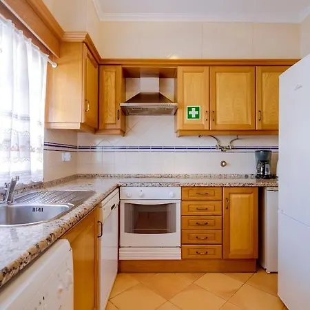 Collection Side - Oura 200 Meters Feriehus Albufeira