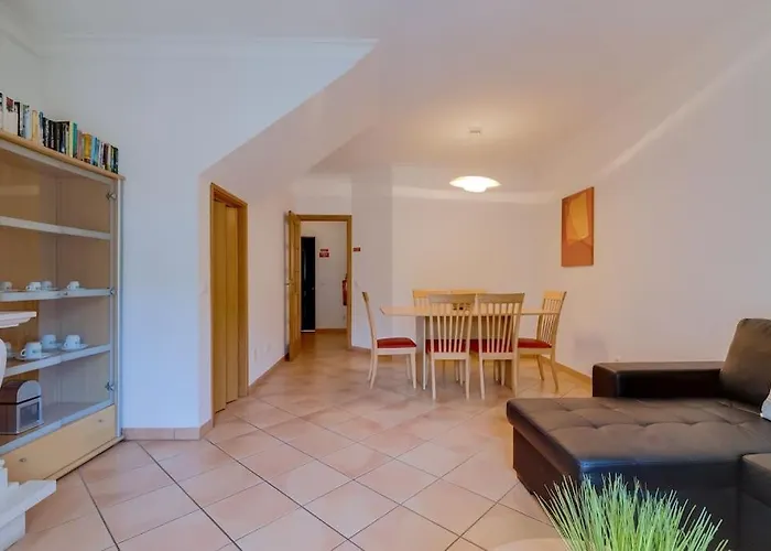 Collection Side - Oura 200 Meters 別荘