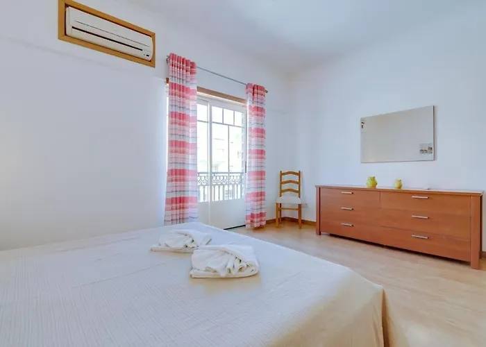 Collection Side - Oura 200 Meters