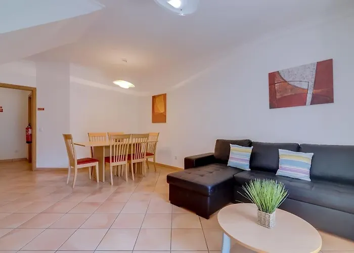 Collection Side - Oura 200 Meters * アルブフェイラ